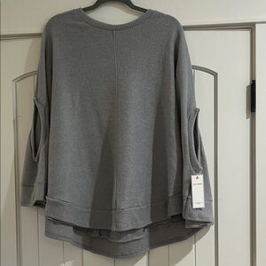 Stylish Gray Sweatshirt